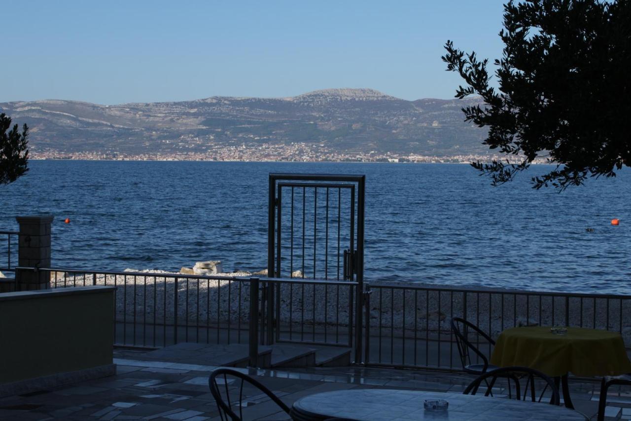 Apartments By The Sea Slatine, Ciovo - 10435 Luaran gambar